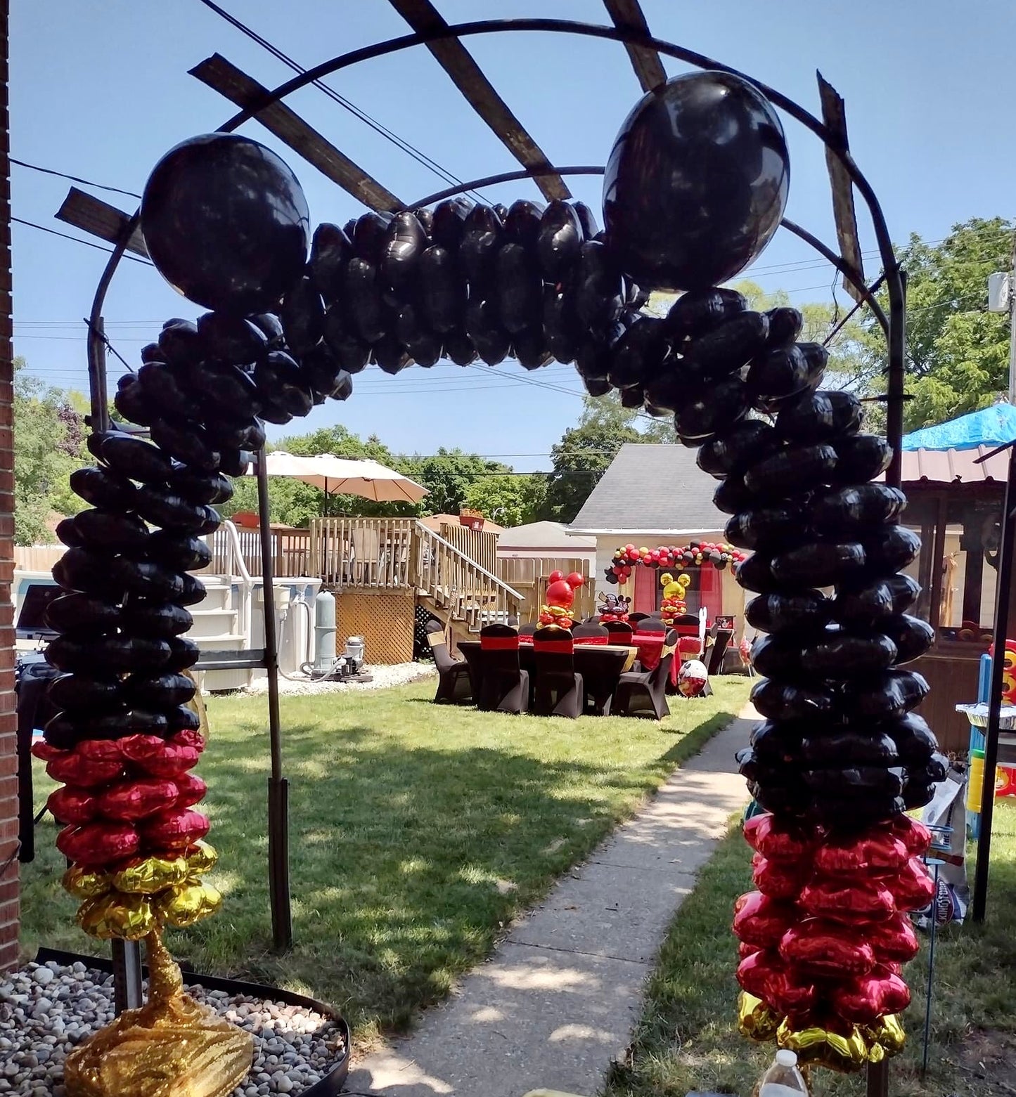 Balloon Arch - Mylar/Foil